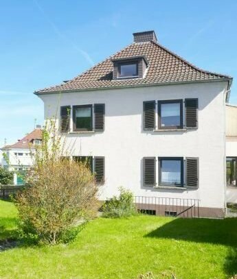 Bestlage/Kassel-Auefeld… Villa im Kaffeemühlenstil mit ausgebautem Dachgeschoss in ruhiger Wohnlage