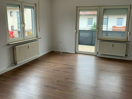 Großzügige, helle 4 Zimmer Wohnung, Balkon, Zentrumnahe, Forchheim