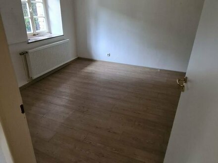 *** Schöne kleine EG-Wohnung***