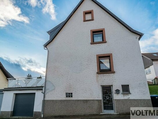FAMILIENFREUDE - Ein- bis Zweifamilienhaus mit Garten und Garage in Breitenbach!