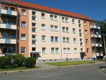 Schöne helle 2-Raumwohnung mit Balkon