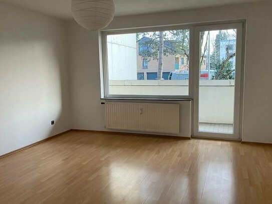 2 - Zimmer mit Balkon in Hannover Wettbergen