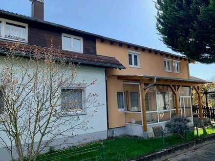 Einfamilienwohnhaus in Lichtenau sucht neue Eigentümer.