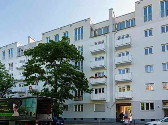 Direkt am Viktoriaparkt: 2,5-Zimmer-Investment im szenigen Kreuzberg - PROVISIONSFREI