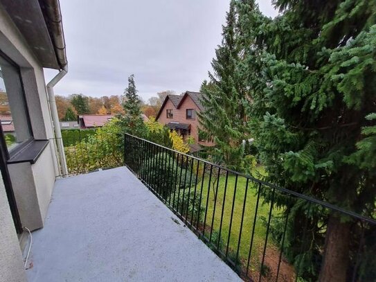 Wohnung mit großem Balkon im Zweifamilienhaus, top saniert und Allergikerfreundlich