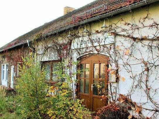 ehemaliges Gasthaus auf großem Grundstück Nähe Kummerower See