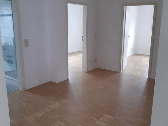 Schöne 4-Zi. Wohnung in ruhiger Lage in Heidingsfeld ab sofort zu vermieten