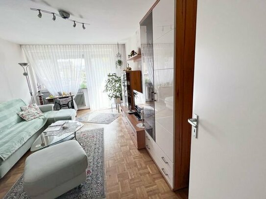 Keine Käuferprovision: 2-Zimmerwohnung mit Tiefgaragenstellplatz in zentraler Stuttgarter Lage