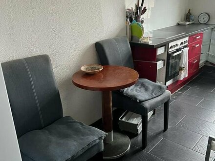 Bezugsfreie Altbauwohnung in bester City West Lage nahe Ku´damm