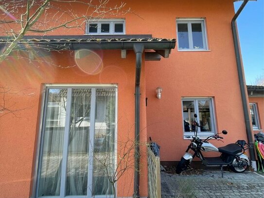5-Zimmer-Doppelhaushälfte in ruhiger Lage von Grafing b. München