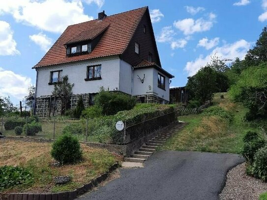 Vorzeigbares, gepflegtes Wohndomizil in Löhlbach