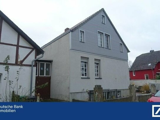 Zwangsversteigerung - Einfamilienhaus mit Nebengebäude in Gross Ilsede für den Käufer provisionsfrei