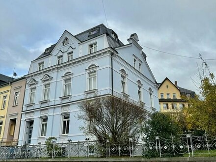 ==Charmantes Mehrfamilienhaus mit schönem Grundstück in Elsterberg==