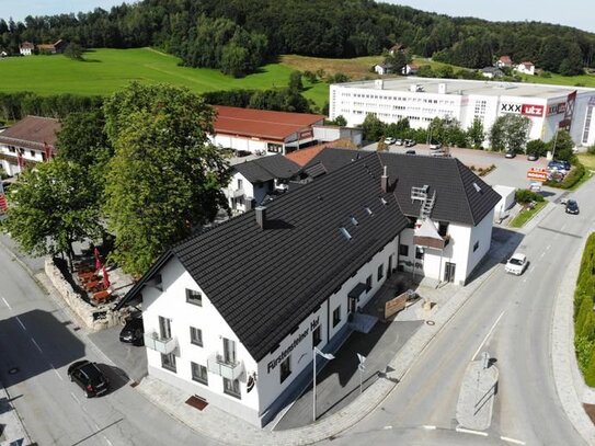 Gaststätte mit Biergarten, Gästezimmer, Pächterwohnung und Dartraum im Herzen von Fürstenstein