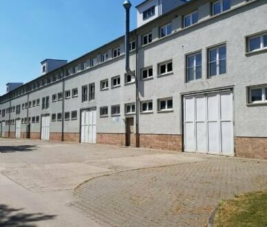 Produktions-, Lagerhallen und Büroräume in Bernburg-Strenzfeld zu vermieten