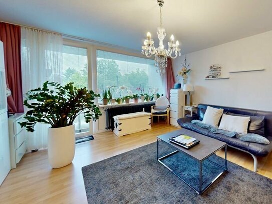 Traumhafte 2-Zimmer-Wohnung mit Balkon und Tiefgaragenstellplatz !!!