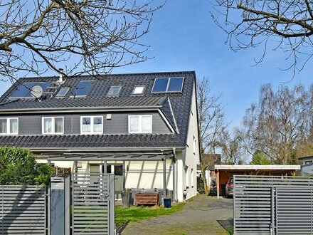 Raum- und Energiesparwunder: Moderne DHH mit 4,5 Zimmern in ruhiger, familienfreundlicher Lage