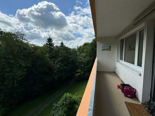 Bezugsfreie 3 Zimmer Wohnung in ruhiger Lage von Wuppertal Vohwinkel