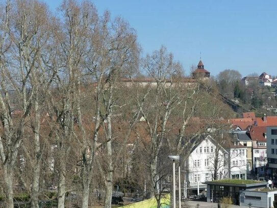 Esslingen-Stadtmitte: Moderne Bürofläche mit Blick auf die Burg!