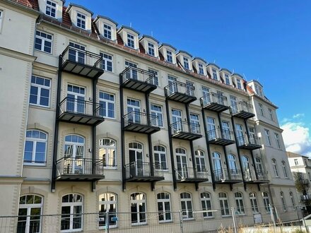 *Erstbezug - moderne 1 Zimmerwohnung mit Einbauküche in saniertem Altbau*