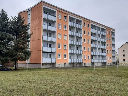 idyllisch im Grünen gelegene 2 Raumwohnung unweit von Dresden mit Südbalkon