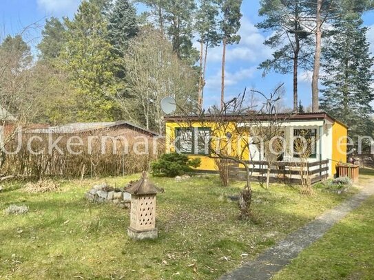 Wochenende-Sonnenschein-Uckermark! Kleines Häuschen für die Freizeit, Grundstück inklusive!