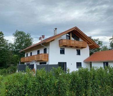 Moderne Doppelhaushälfte mit Bergblick bei Bad Tölz