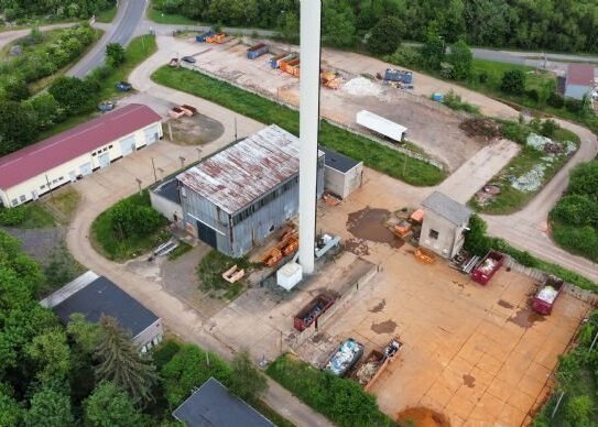 Gewerbe - Grundstück mit Potenzial zu verkaufen