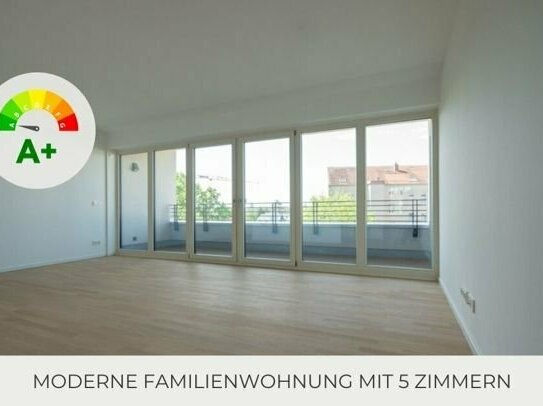 **Moderne Familien-Wohnung mit großem Balkon | 2 Bäder | offene Küche | Parkett | Aufzug |Stellplatz**