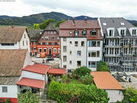 Großzügige 5-Zimmerwohnung mit Loggia