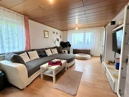 Geräumige 4-Zimmer Wohnung mit Balkon und Garage in Hochdorf