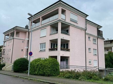 2-Zi.-Wohnung mit Balkon und Einzelgarage in ruhiger und zentrumsnaher Lage von Wehr