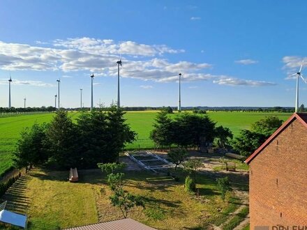 Ihr neues Zuhause im großzügigen Vierseitenhof! - Haupthaus überwiegend kernsaniert -