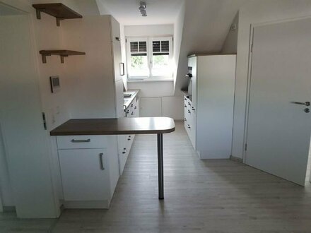 exclusives Appartement für Single im 1. Stock, Balkon + Stellplatz