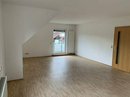 2,5 Zimmer-Wohnung (Dachgeschoss) in Vellmar, Stadtteil Obervellmar, zu vermieten