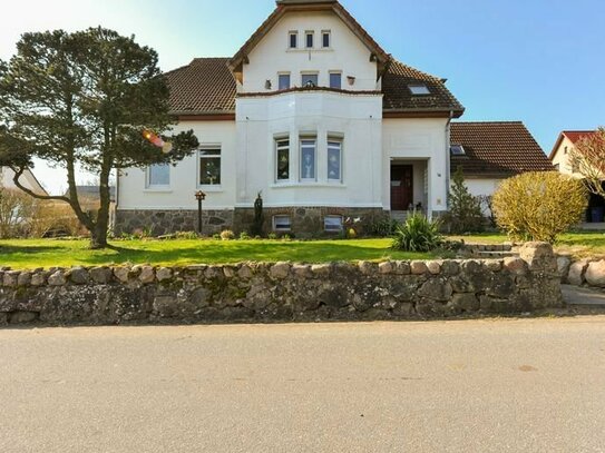 RARITÄT!! klassisches Großbauernhaus mit Einliegerwohnung auf ca. 2.400m² Grdst.