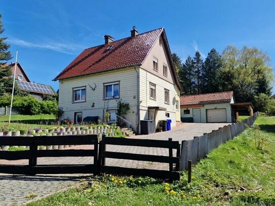 Ein bis Zweifamilienhaus mit großem Garten in Braunlage/Hohegeiß zu verkaufen.