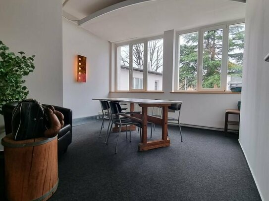 Büro-/Praxis-/Atelierfläche auf saniertem Fabrikgelände in Co-Working-Area