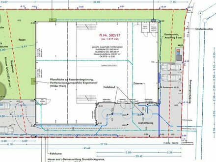 Gewerbe-/Lagerhalle mit Büroflächen und Parkplätzen