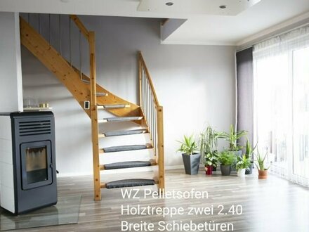 **Preisreduzierung** 4 Zimmer Maisonette Wohnung inkl. Garage *Tolle Lage*