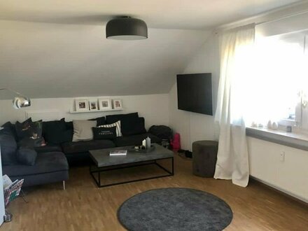 3,5 Zimmer Dachgeschosswohnung mit Balkon in Toplage von Heilbronn-Ost