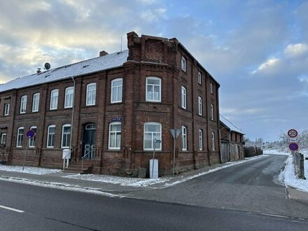 Mehrfamilienhaus in Goldberg mit 4 Wohneinheiten