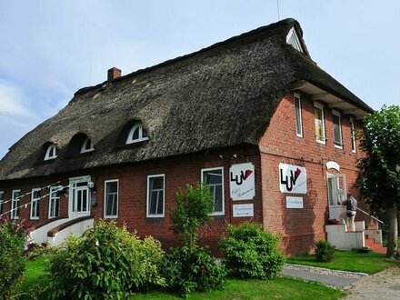 Herrliches Reetdachanwesen m. Gastronomie und Wohnen.