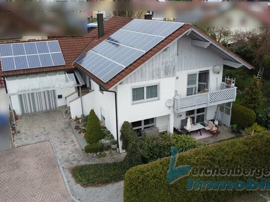 ***Schönes Einfamilienhaus mit Garten in Simbach bei Landau/Isar***