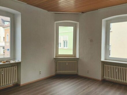4-Zimmer-Wohnung mit Balkon im Zentrum von Bad Brückenau