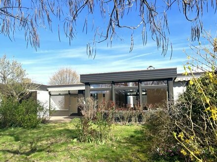 Bungalow mit Garage und einem schönen großen Garten in Emmendingen Randlage Nähe der Elz