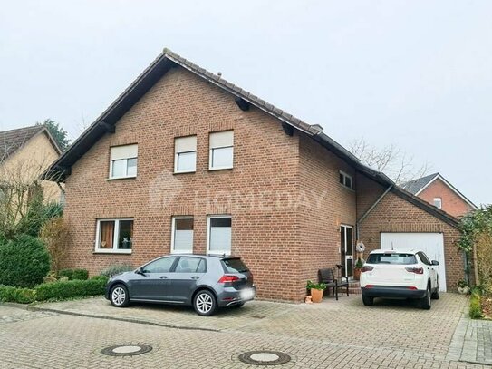 Vermietete Erbpachtimmobilie: Zweifamilienhaus mit Balkon, Terrasse und Garage in Greven