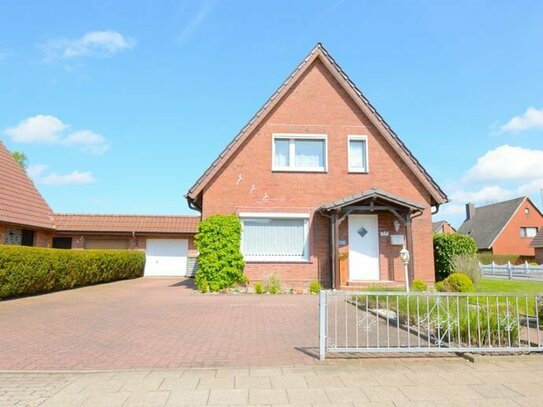 Gepflegtes Einfamilienhaus in ruhiger Lage in Wöhrden