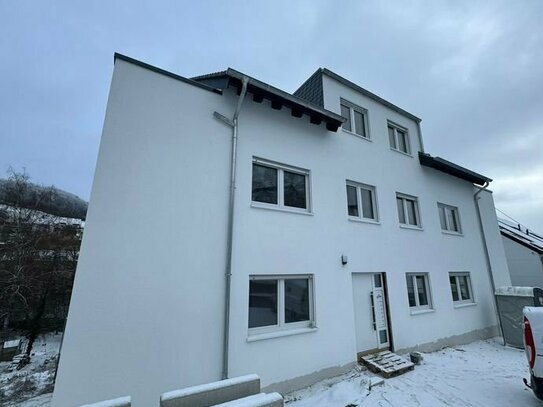 Hochwertige Neubauwohnung in ruhiger Lage