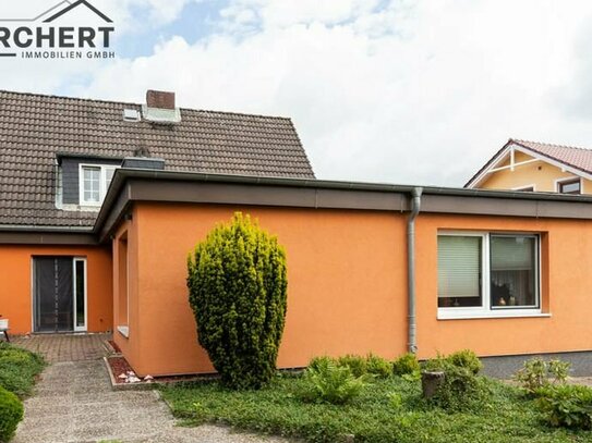 Einfamilienhaus mit vermieteter Wohneinheit in Pinneberg zu verkaufen!